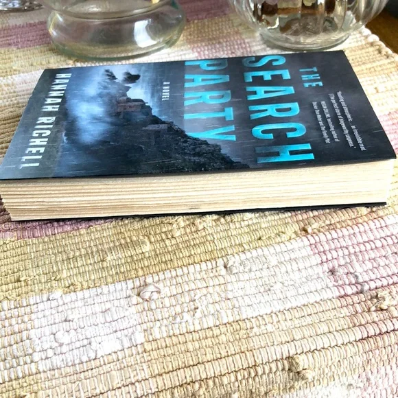 The Search Party by Hannah Richell - Picture 3 of 6